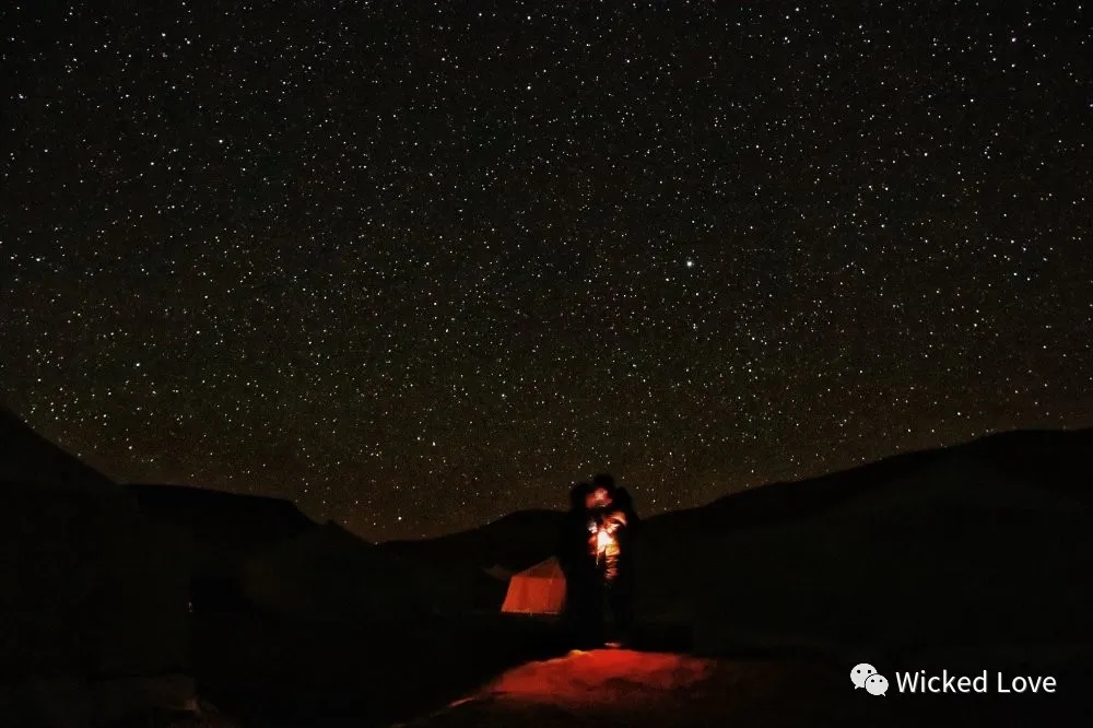 酒吧開(kāi)張前,如何做好前期籌備工作?